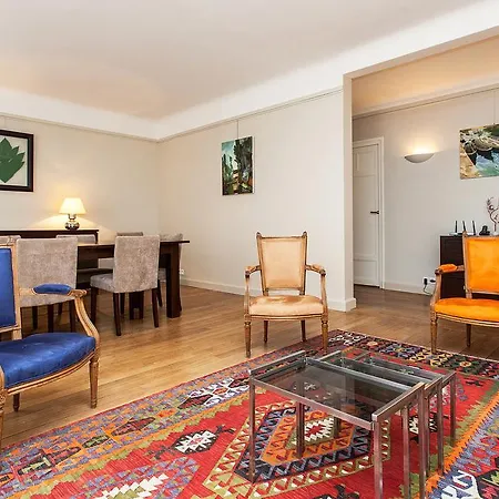 Suffren Apartament Paryż